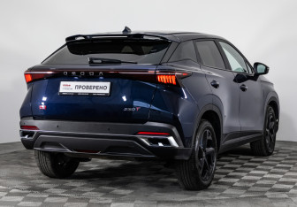 Подержанный автомобиль Omoda C5 2023 года (6 фото)