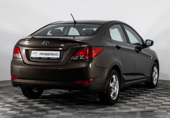 Подержанный автомобиль Hyundai Solaris Sedan 2015 года (5 фото)