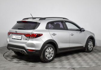 Подержанный автомобиль Kia Rio Hatchback 2019 года (5 фото)