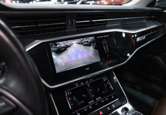 Подержанный автомобиль Audi A6 Sedan 2019 года (22 фото)