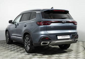 Подержанный автомобиль Chery Tiggo 8 2020 года (7 фото)