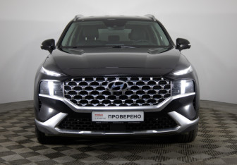 Подержанный автомобиль Hyundai Santa Fe 2021 года (2 фото)