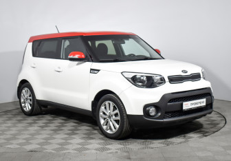 Подержанный автомобиль Kia Soul 2019 года (3 фото)