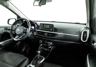 Подержанный автомобиль Kia Picanto 2017 года (9 фото)