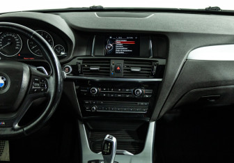Подержанный автомобиль BMW X3 2014 года (14 фото)