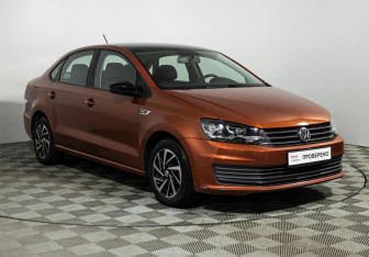 Подержанный автомобиль Volkswagen Polo Sedan 2018 года (3 фото)
