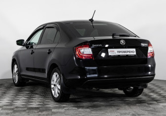 Подержанный автомобиль Skoda Rapid Liftback 2019 года (7 фото)