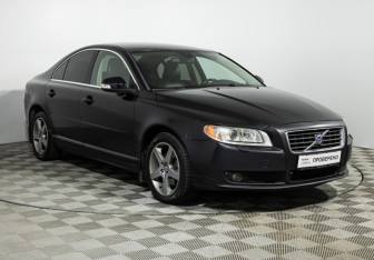 Подержанный автомобиль Volvo S80 2008 года (3 фото)