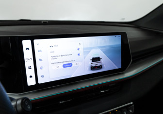 Подержанный автомобиль Geely Coolray 2023 года (15 фото)