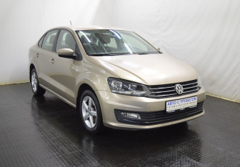 Подержанный автомобиль Volkswagen Polo Sedan 2017 года (3 фото)