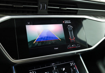 Подержанный автомобиль Audi A6 Wagon 2021 года (17 фото)