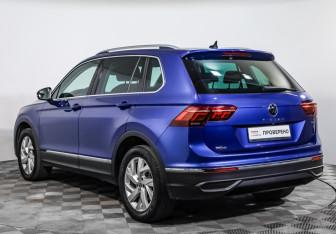 Подержанный автомобиль Volkswagen Tiguan 2021 года (7 фото)