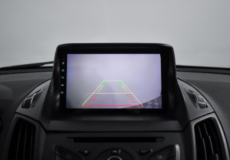 Подержанный автомобиль Ford Kuga 2015 года (18 фото)