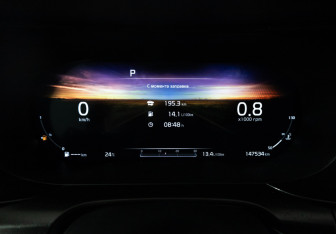 Подержанный автомобиль Kia K5 2021 года (12 фото)