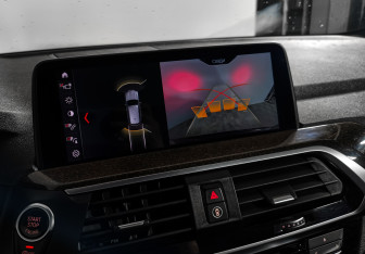 Подержанный автомобиль BMW X3 2018 года (25 фото)