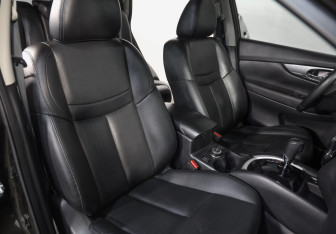 Подержанный автомобиль Nissan X-Trail 2017 года (24 фото)