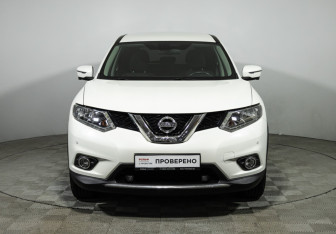 Подержанный автомобиль Nissan X-Trail 2018 года (2 фото)