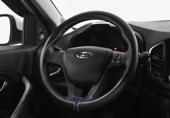 Подержанный автомобиль LADA (ВАЗ) XRAY 2020 года (14 фото)