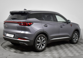 Подержанный автомобиль Chery Tiggo 7 Pro Max 2023 года (5 фото)