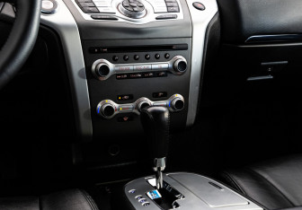 Подержанный автомобиль Nissan Murano Suv 2015 года (13 фото)