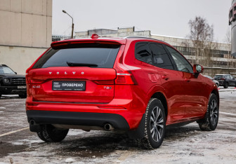 Подержанный автомобиль Volvo XC60 2020 года (7 фото)
