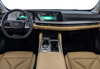 Новый Changan Hunter Plus 2025 (10 фото)