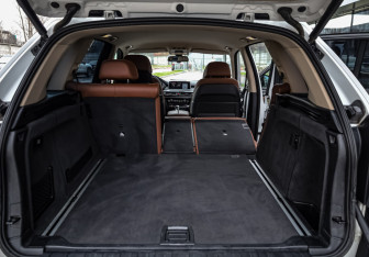 Подержанный автомобиль BMW X5 2018 года (29 фото)