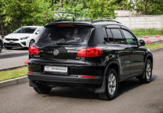 Подержанный автомобиль Volkswagen Tiguan 2013 года (6 фото)