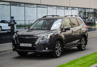 Подержанный автомобиль Subaru Forester Suv 2021 года (3 фото)