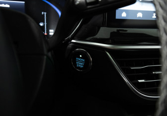 Подержанный автомобиль Ford Focus Hatchback 2021 года (20 фото)