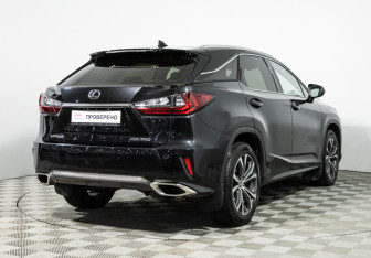Подержанный автомобиль Lexus RX 2018 года (5 фото)