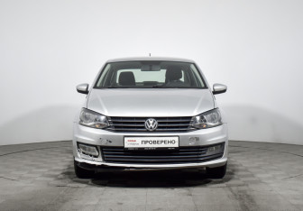 Подержанный автомобиль Volkswagen Polo Sedan 2017 года (2 фото)