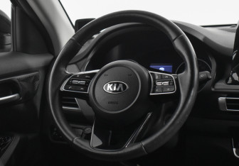 Подержанный автомобиль Kia Seltos 2021 года (14 фото)