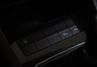 Подержанный автомобиль Skoda Octavia Liftback 2018 года (19 фото)