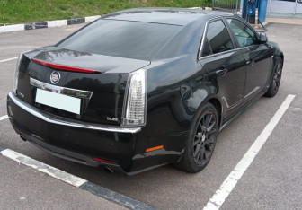 Подержанный автомобиль Cadillac CTS Sedan 2011 года (5 фото)