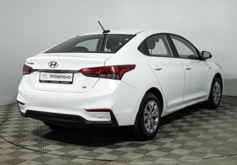 Подержанный автомобиль Hyundai Solaris Sedan 2019 года (5 фото)