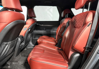 Подержанный автомобиль Hyundai Palisade 2020 года (13 фото)