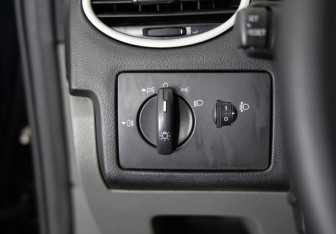 Подержанный автомобиль Ford Focus Wagon 2010 года (17 фото)