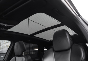 Подержанный автомобиль Porsche Cayenne 2016 года (29 фото)