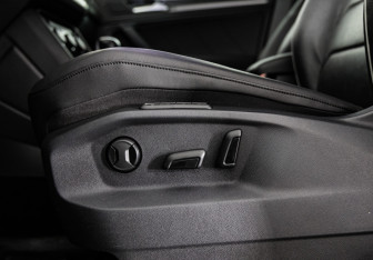 Подержанный автомобиль Volkswagen Tiguan 2019 года (27 фото)