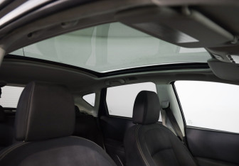 Подержанный автомобиль Nissan Qashqai 2010 года (22 фото)
