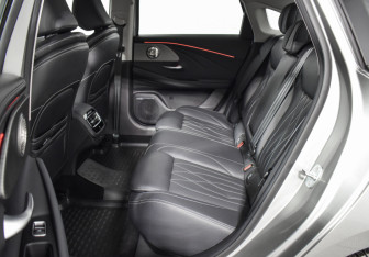 Подержанный автомобиль Chery Arrizo 8 2023 года (11 фото)