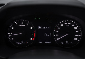 Подержанный автомобиль Hyundai Creta 2017 года (13 фото)