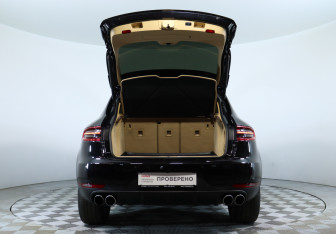Подержанный автомобиль Porsche Macan 2014 года (7 фото)