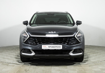 Подержанный автомобиль Kia Sportage 2022 года (2 фото)