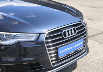Подержанный автомобиль Audi A6 Sedan 2015 года (7 фото)