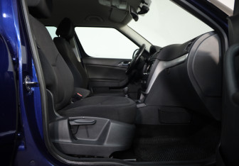 Подержанный автомобиль Skoda Yeti 2014 года (19 фото)