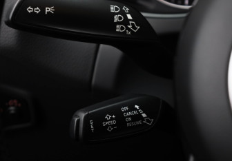 Подержанный автомобиль Audi Q5 2014 года (19 фото)