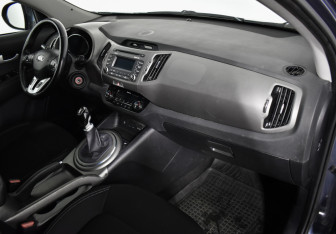Подержанный автомобиль Kia Sportage 2014 года (12 фото)