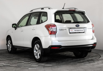 Подержанный автомобиль Subaru Forester Suv 2014 года (7 фото)